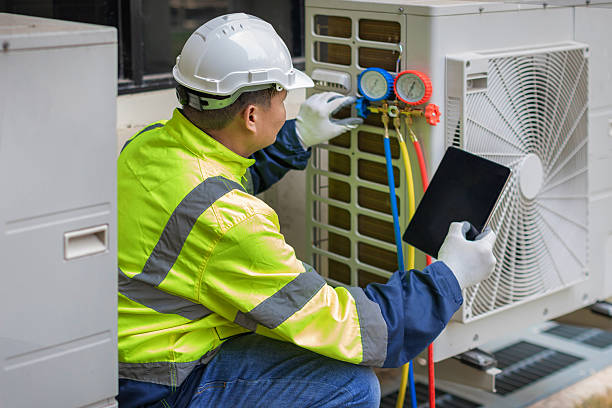 Professional Hvac technician working in Johnson City, TX